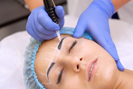 Microblading Augenbrauen